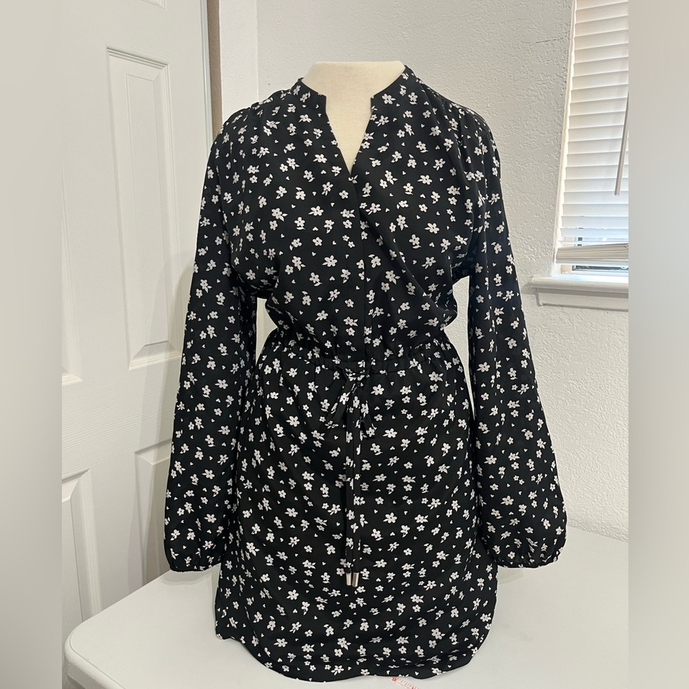 Fall dress, office wear, size large, drawstring waist. Long sleeve midi length